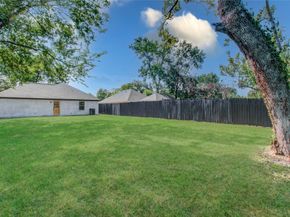 1909 Melbourne Street, Houston TX 77026