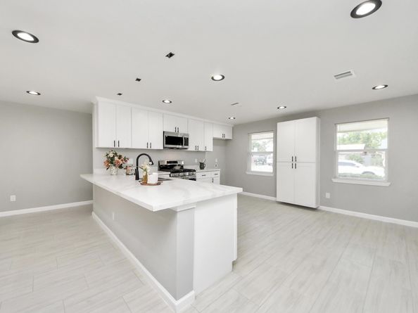 9606 Guest Street, Houston TX 77078