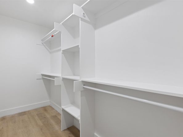 5514 Cheena Drive, Houston TX 77096