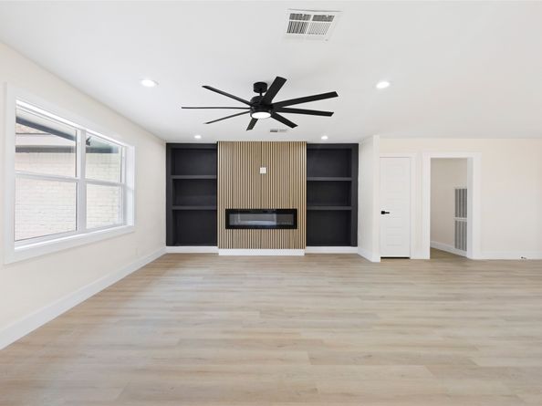 5514 Cheena Drive, Houston TX 77096