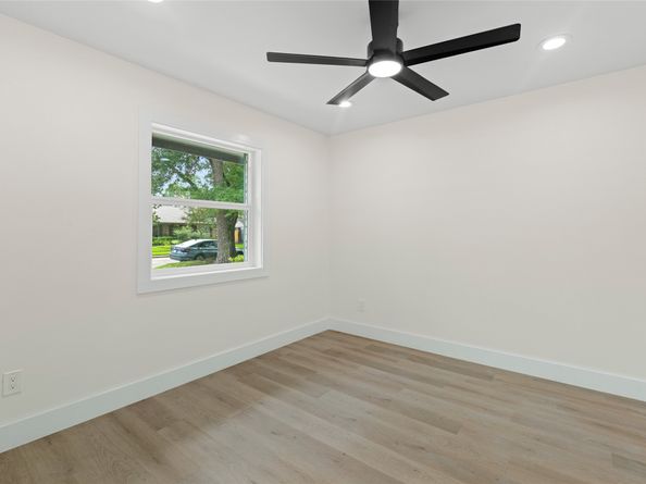 5514 Cheena Drive, Houston TX 77096