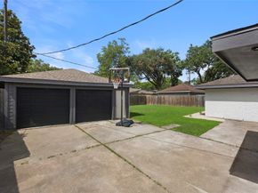 5514 Cheena Drive, Houston TX 77096