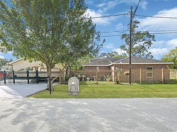 2120 Vance Street, Houston TX 77093