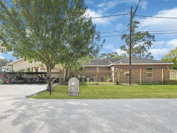 2120 Vance Street, Houston TX 77093