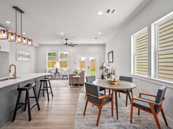 7224 Avenue B, Houston TX 77011