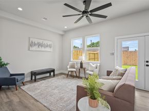 7224 Avenue B, Houston TX 77011