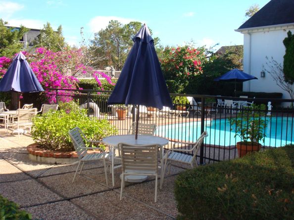 2701 Bellefontaine Street A26, Houston TX 77025