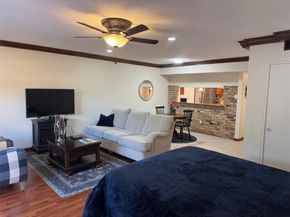 2701 Bellefontaine Street A26, Houston TX 77025