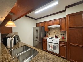 2701 Bellefontaine Street A26, Houston TX 77025