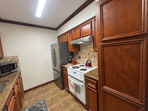 2701 Bellefontaine Street A26, Houston TX 77025