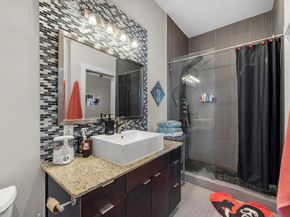 1406 Columbus St Street 303, Houston TX 77019