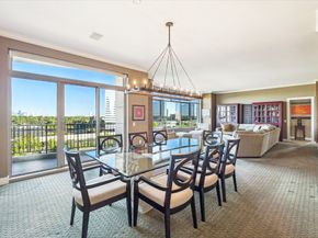 1000 Uptown Park Boulevard 93, Houston TX 77056