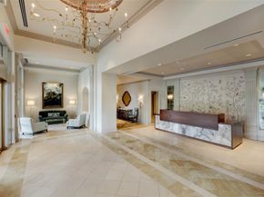 1000 Uptown Park Boulevard 93, Houston TX 77056