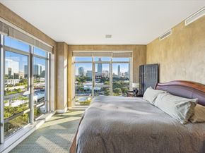 1000 Uptown Park Boulevard 93, Houston TX 77056