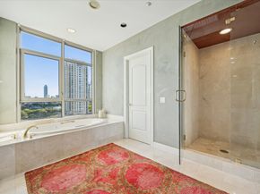 1000 Uptown Park Boulevard 93, Houston TX 77056