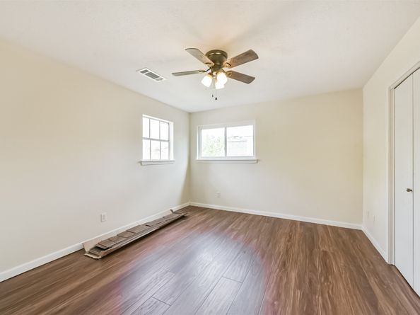 2287 Woodland Springs Street, Houston TX 77077