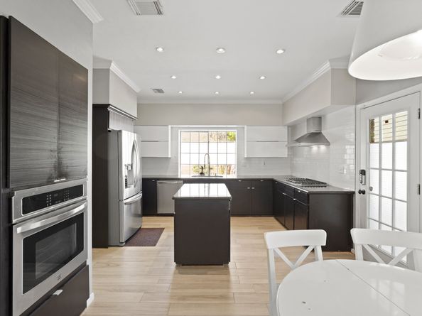 17710 Noble Oak Court, Houston TX 77095