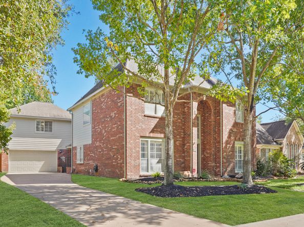 17710 Noble Oak Court, Houston TX 77095