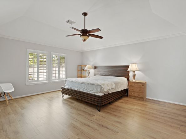 17710 Noble Oak Court, Houston TX 77095