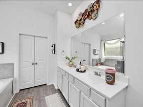 24063 Hawthorn Lakes Drive, New Caney TX 77357