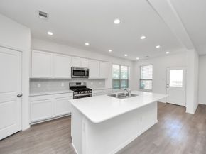 24063 Hawthorn Lakes Drive, New Caney TX 77357