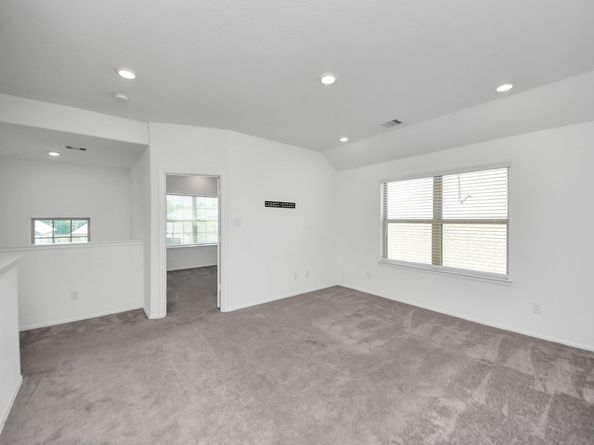 24063 Hawthorn Lakes Drive, New Caney TX 77357