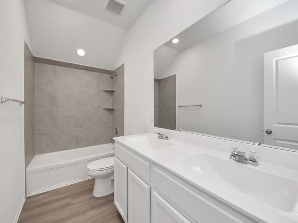 24063 Hawthorn Lakes Drive, New Caney TX 77357