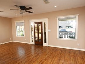 608 Archer Street, Houston TX 77009