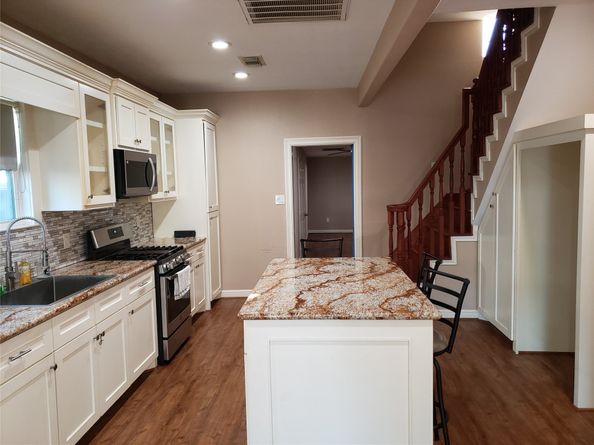 608 Archer Street, Houston TX 77009