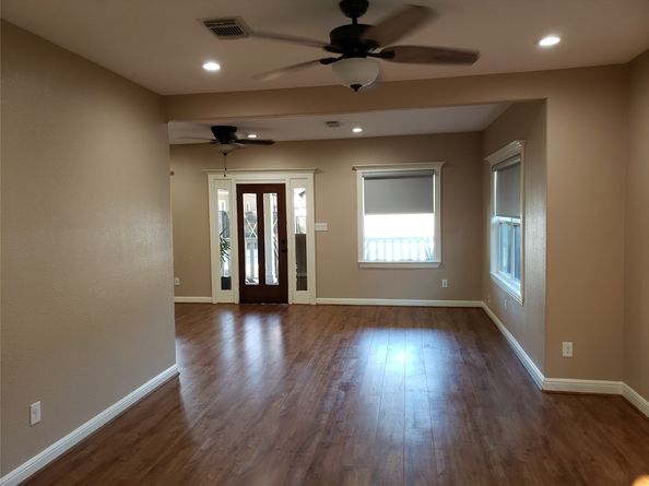 608 Archer Street, Houston TX 77009