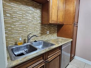 2507 Montrose Boulevard 12, Houston TX 77006