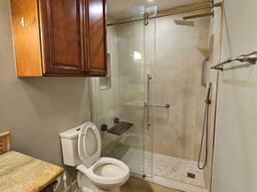 2507 Montrose Boulevard 12, Houston TX 77006