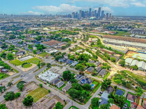 427 N Milby Street, Houston TX 77003