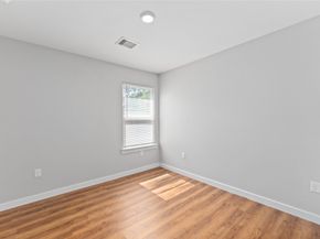 8617 Clarington Street, Houston TX 77016