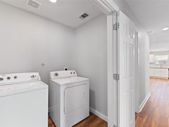 8617 Clarington Street, Houston TX 77016