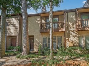 11711 Memorial Drive 13, Houston TX 77024