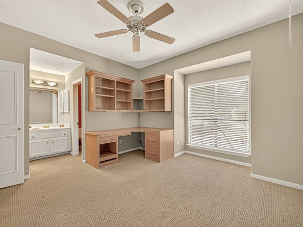 11711 Memorial Drive 13, Houston TX 77024