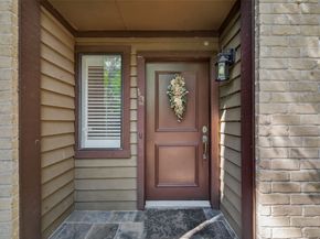 11711 Memorial Drive 13, Houston TX 77024