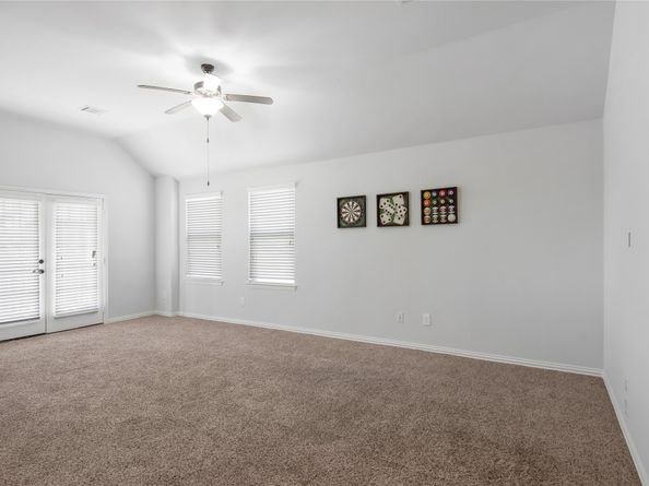 18218 Russett Green Drive, Tomball TX 77377