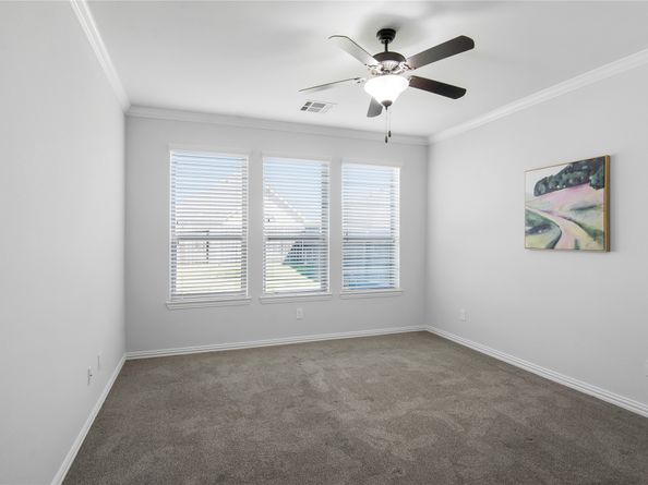 18218 Russett Green Drive, Tomball TX 77377