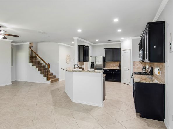 18218 Russett Green Drive, Tomball TX 77377