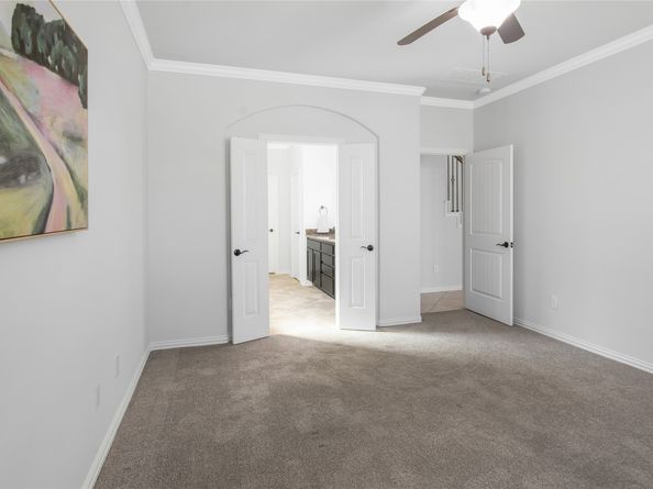 18218 Russett Green Drive, Tomball TX 77377