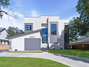 5014 N Braeswood Boulevard