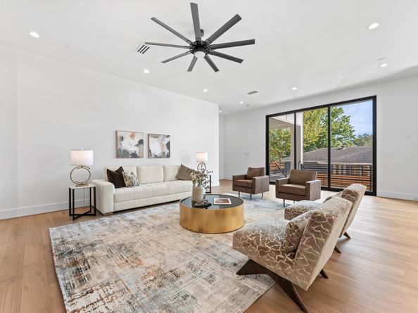 5014 N Braeswood Boulevard, Houston TX 77096