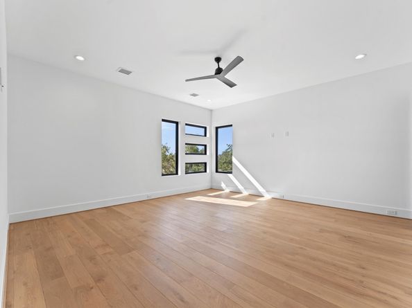 5014 N Braeswood Boulevard, Houston TX 77096