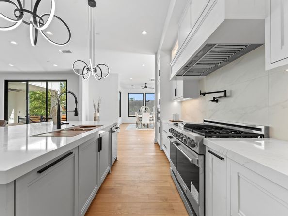 5014 N Braeswood Boulevard, Houston TX 77096