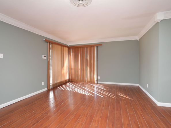 8235 Dover Street, Houston TX 77061