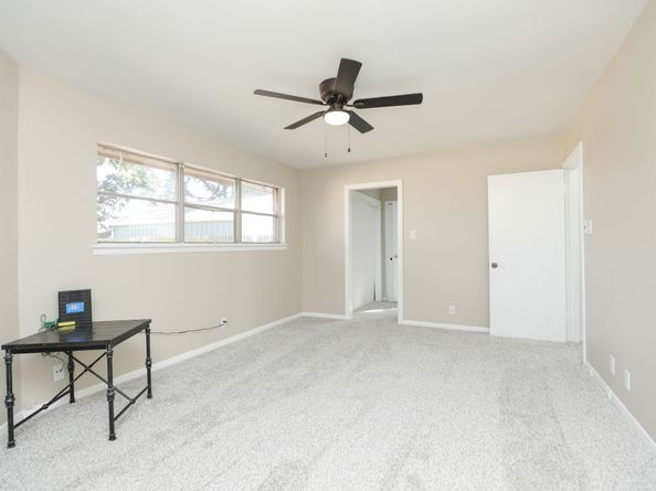 8235 Dover Street, Houston TX 77061