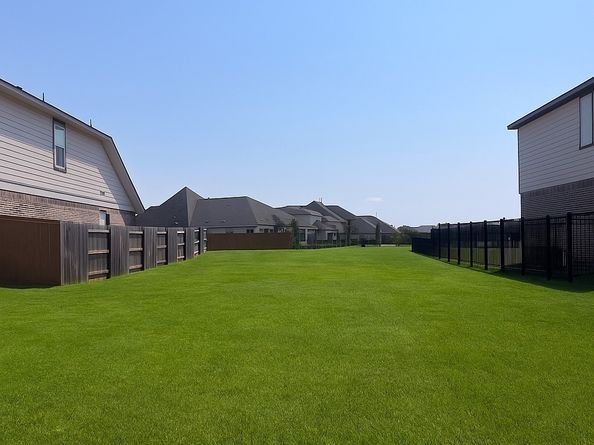 9007 Robins Egg Trail, Houston TX 77028