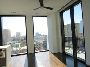 1211 Caroline Street 1005, Houston TX 77002